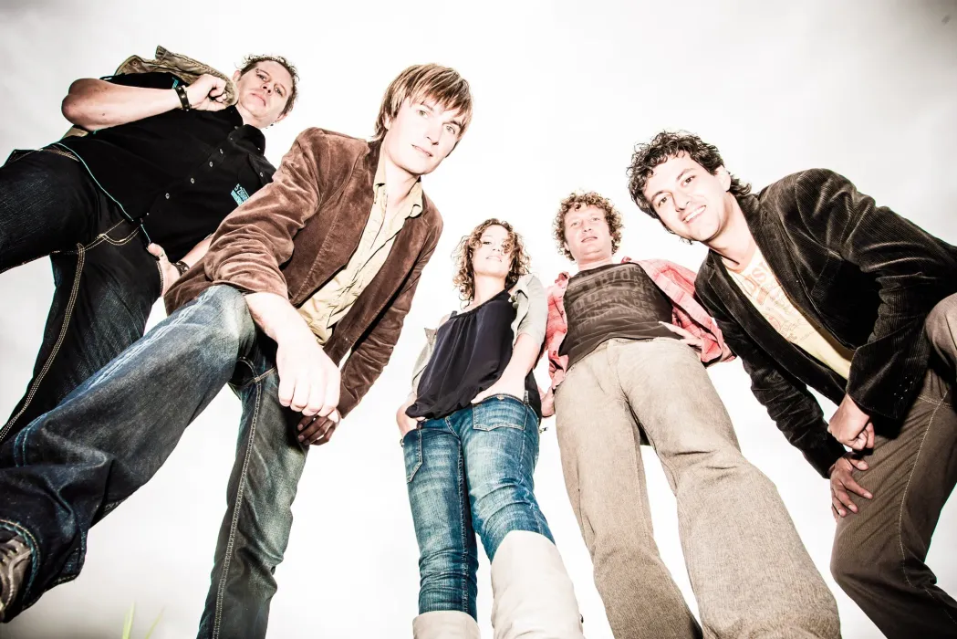 Cover for Hoe ik de rockband Gigalive op de foto zette voor hun presskit